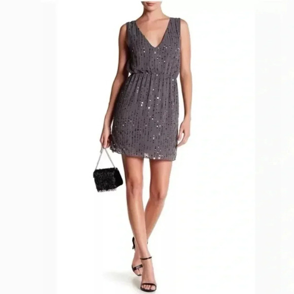Walter Baker | Mason Grey Sequin Plunge V-Neck Cocktail Formal Dress Size 0 - Picture 5 of 5